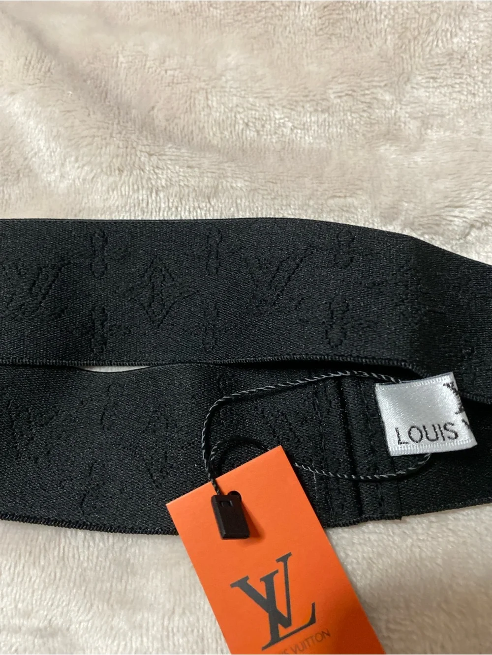 Louis.Vuitton. Stretch Headband